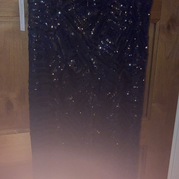 Venus pant suit backless with sequin - bought for party never wore - Picture 5 of 5